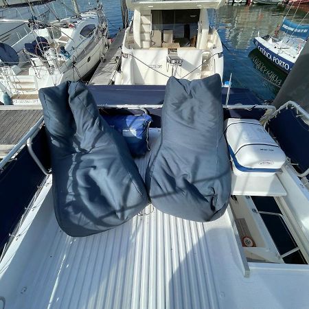 Infantman Yatch Vila Nova de Gaia Exterior foto